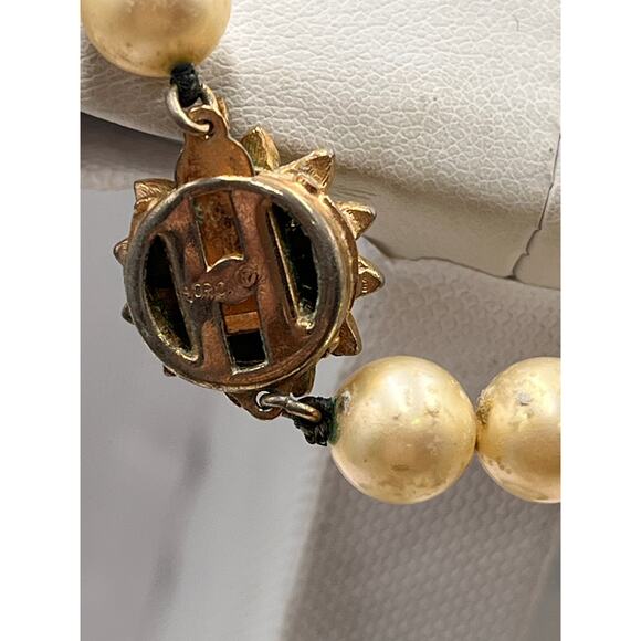 Majorica Vintage Hand Knotted 8mm Round Cream Faux Pearl Single Strand Necklace - Picture 9 of 10